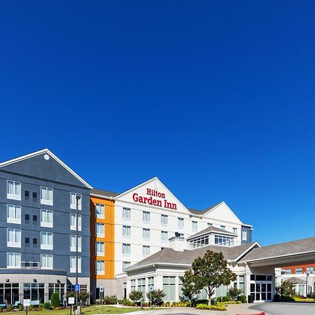 Hilton Garden Inn Midtown Tulsa Exterior photo