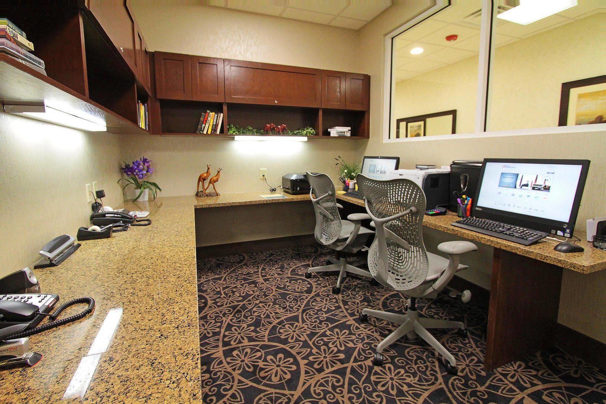 Hilton Garden Inn Midtown Tulsa Facilities photo